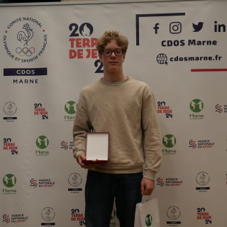 P1076058376294568d6cd235